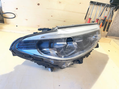 Phare BMW Série 5 G30 G31 Adaptive LED droit Original OEM - Reconditionné - 8499122-03