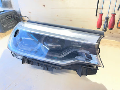 Phare BMW Série 5 G30 G31 Adaptive LED droit Original OEM - Reconditionné - 8499122-03