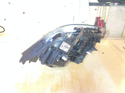 Phare BMW Série 5 G30 G31 Adaptive LED droit Original OEM - Reconditionné - 8499122-03